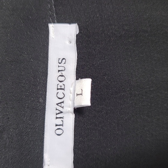 OLIVACEOUS Gauze Flowy Long Sleeve Button Down Blouse in Black Size Large - Picture 2 of 16